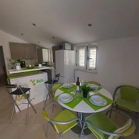 Apartamento Marina Sa Parkingom