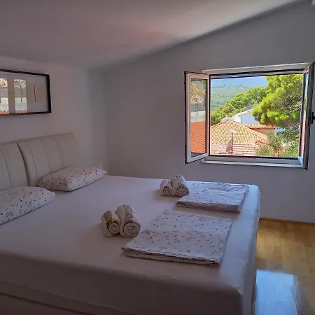Apartamento Marina Sa Parkingom Jelsa (Hvar)