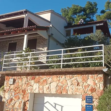 Apartman Marina Sa Parkingom *
